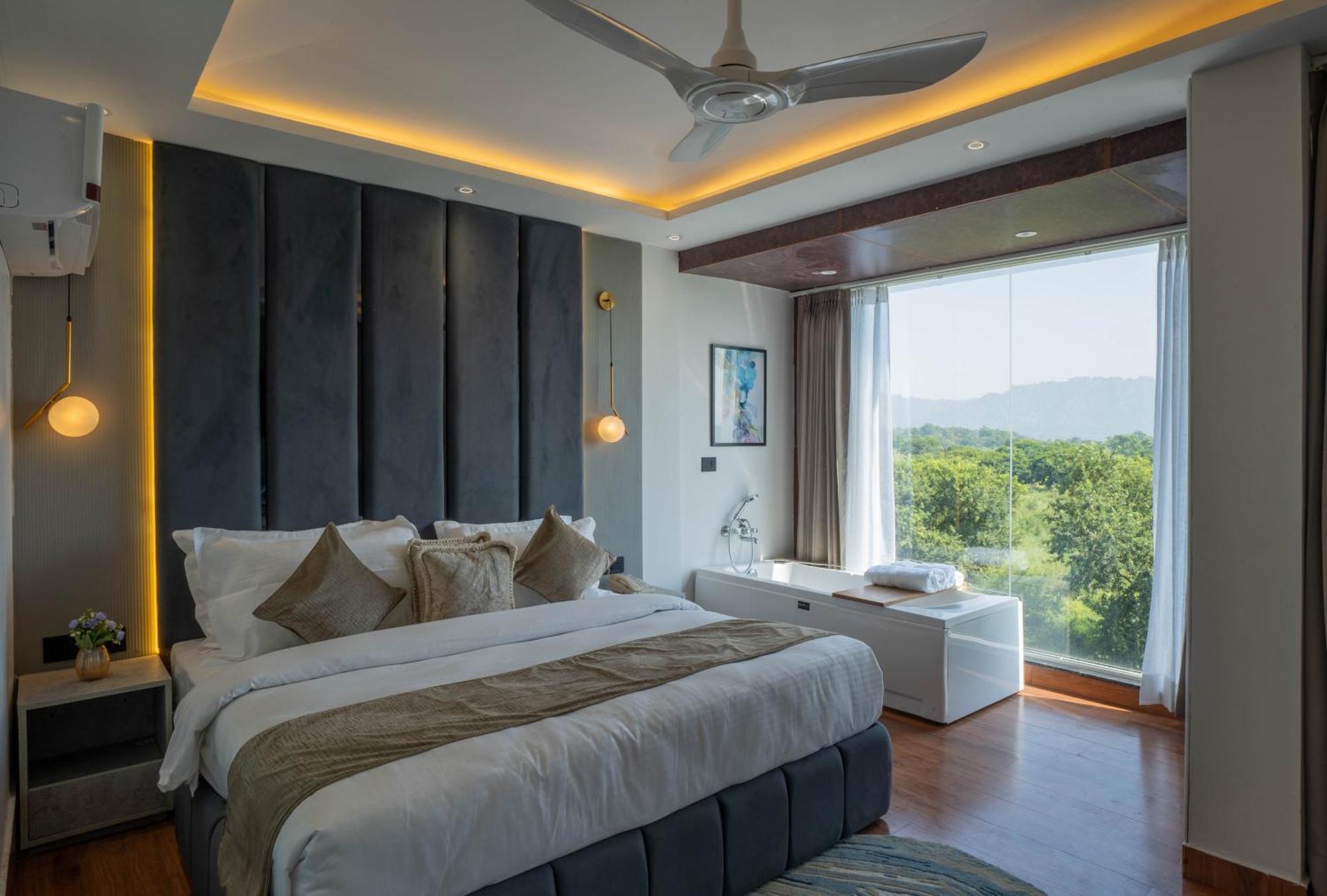 The Ganges Riverside Escape With A Private Ghat Haridwār Habitación foto